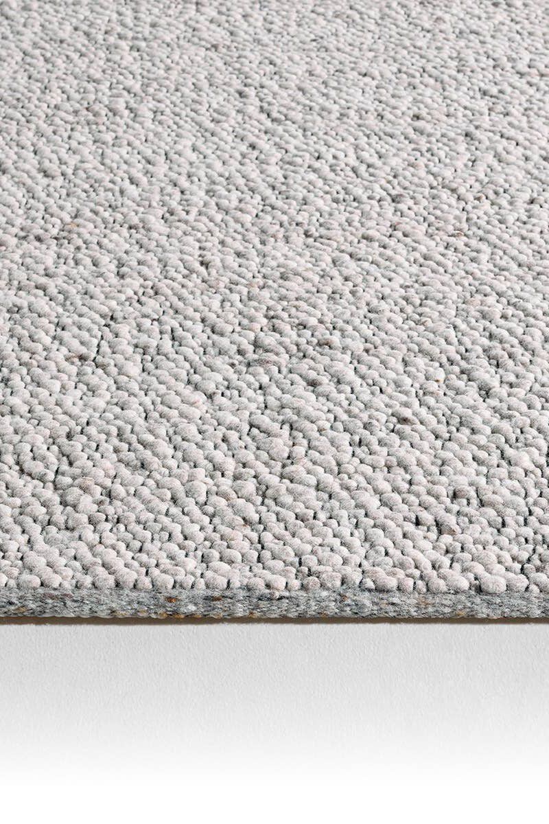 Quiet Time Hadren Goat 9' x 12' Rug image number 6
