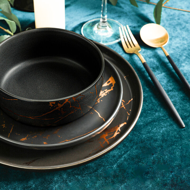 Stone Lain Zora Porcelain 16 Piece Dinnerware Set