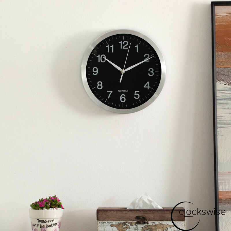 Clockswise 14-in Round Quartz Wall Clock Non-Ticking