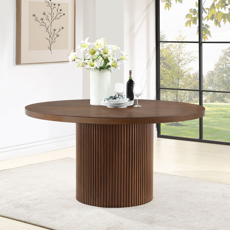 Meridian Furniture Belinda Brown Oak Veneer Dining Table