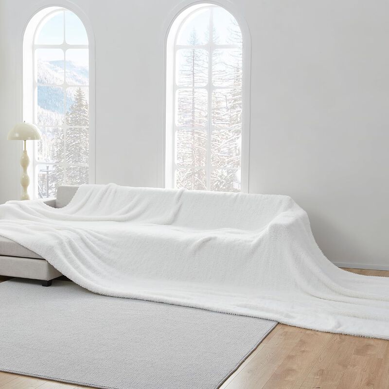 Longer than Long - Coma Inducer� Plush Blanket (115" x 180")