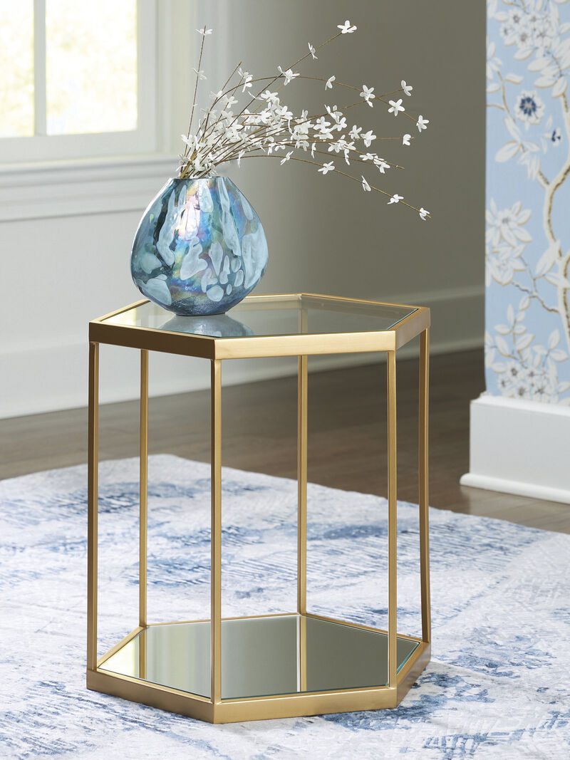 Veerwick Accent Coffee Table image number 1