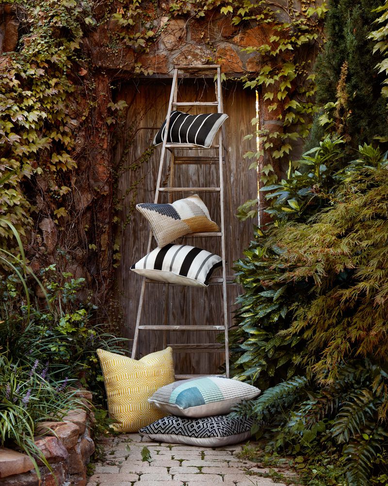 P0506 Teal/Multi 13"x21" Down Pillow