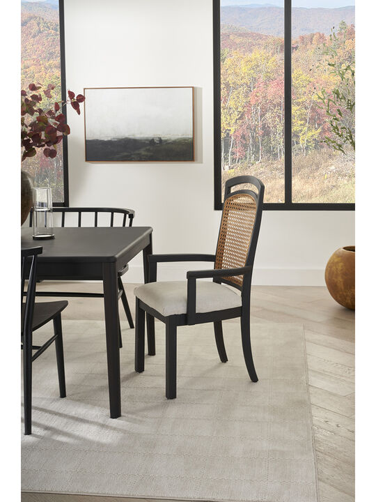 Serenity Home SRH05 Ivory/Cream 6' x 9' Rug