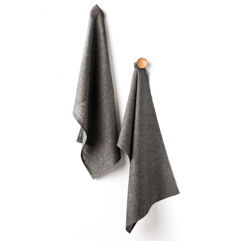 Solino Home Kitchen Linen 100% Linen Kitchen Towels &ndash; Set of 2, 17 x 26 in, Machine Washable, Holiday and Everyday Dining