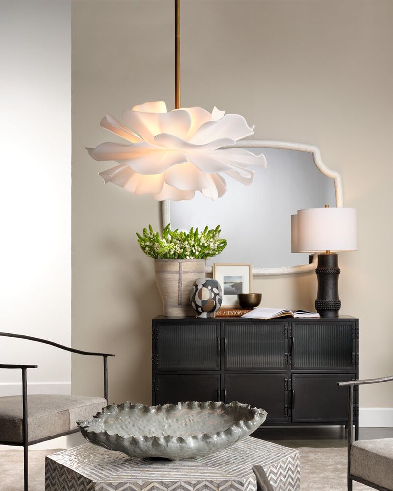 Zinnia Chandelier image number 1