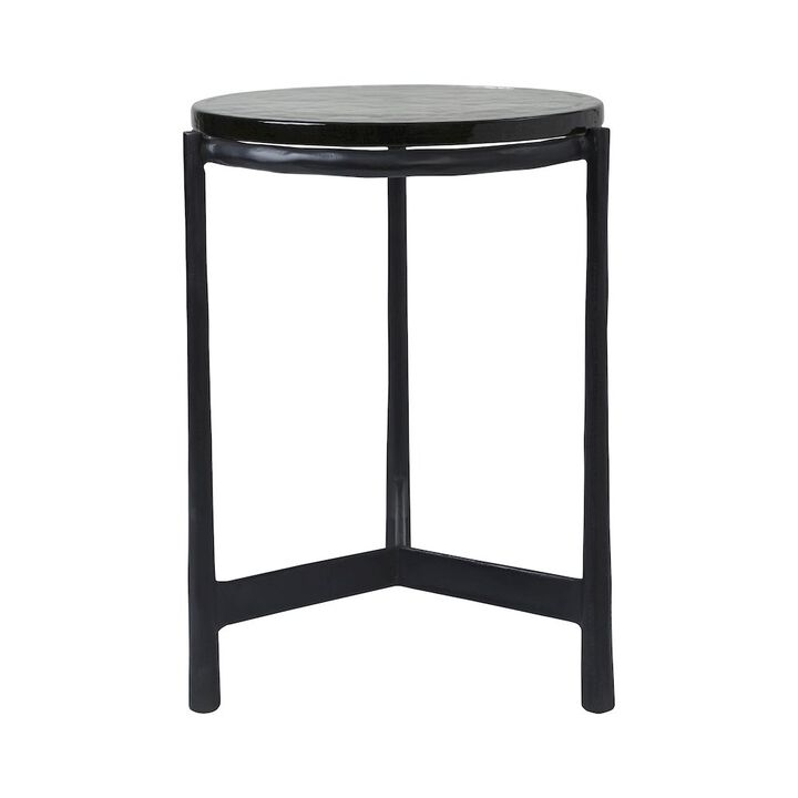 Renwil Avila Side Table In Black Color
