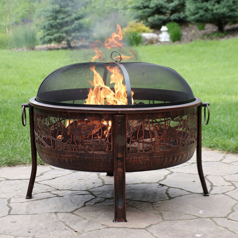 Sunnydaze 30 in Northwoods Fishing Steel Fire Pit with Spark Screen image number 2