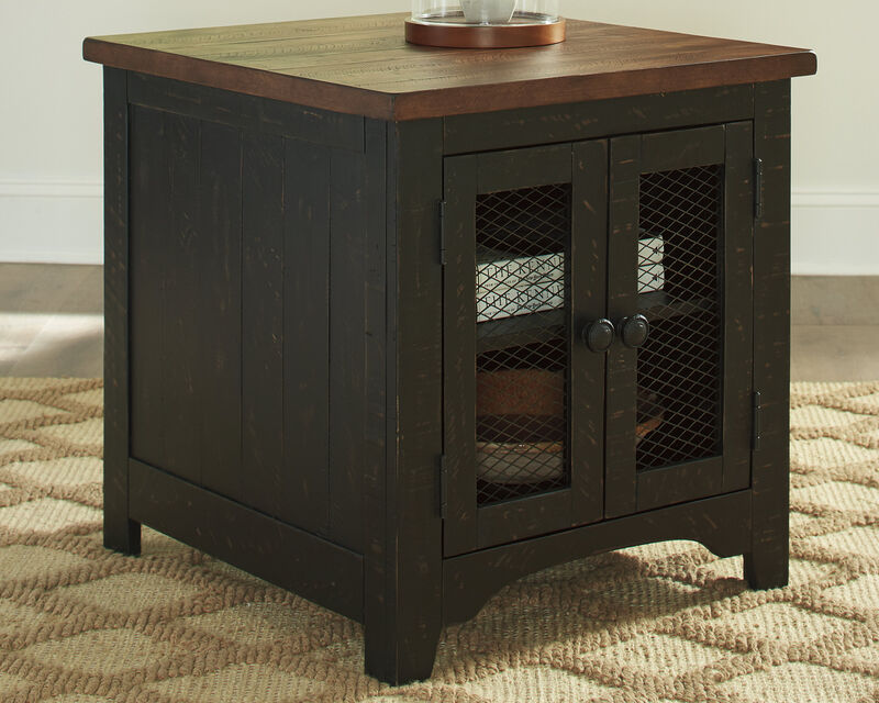 Valebeck End Table image number 1