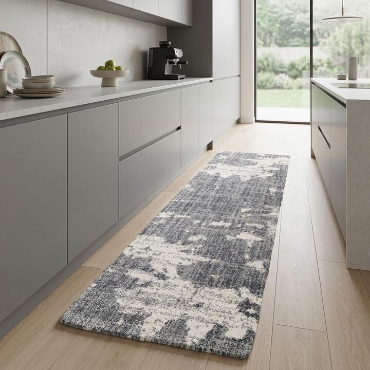 HomeRoots Matter Runner Rug