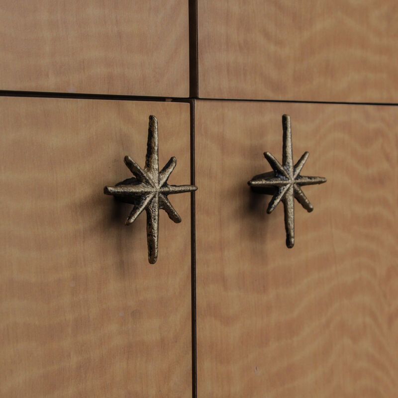 Set of 6 Unique Antique Gold Starburst Cast Iron Drawer Pulls & Cabinet Knobs - Add Mid Century Modern Charm to Your Decor with Elegant 8-Pointed Star Burst Design image number 5