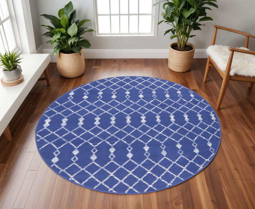 HomeRoots Geometric Round Rug