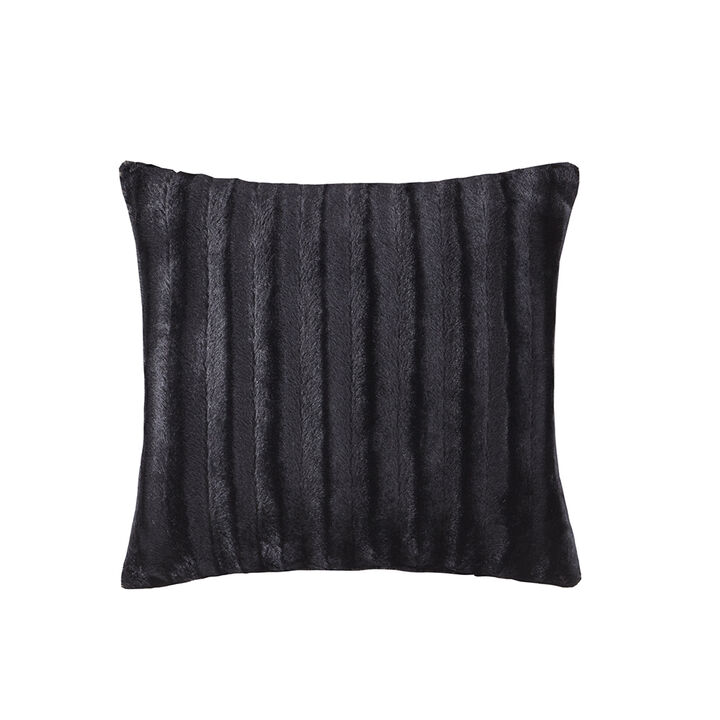 Gracie Mills Wilfred Faux Fur Square Pillow