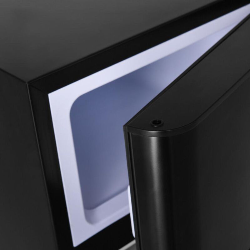 3.2 cu. ft. Retro Mini Fridges in Black with Freezer and Reversible Door