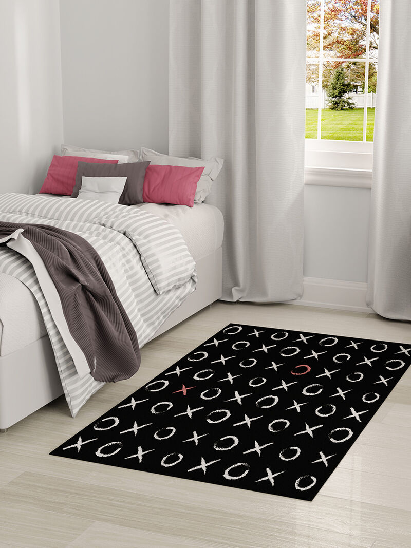 Imagination IMA18 Black 3'5" x 5' Rug