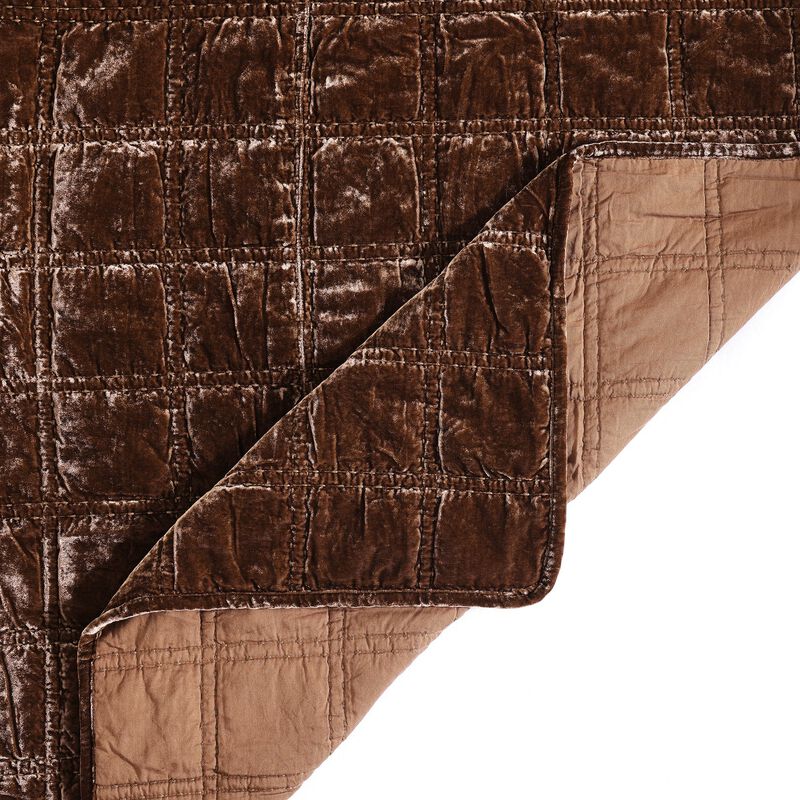 Stella Brown King Pintuck Quilt Set image number 3