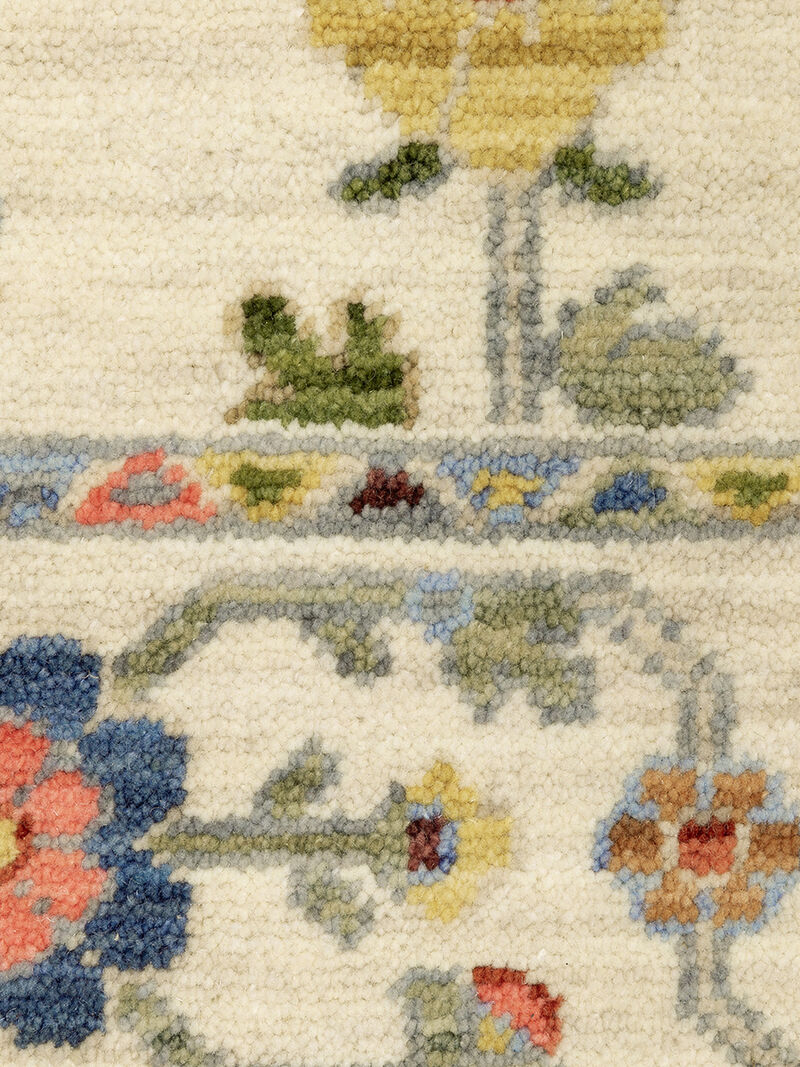 Lucca 93W Collection image number 3