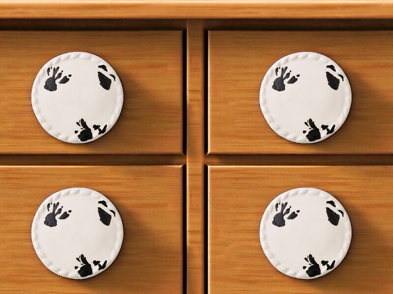 HomeRoots Set of Six White Ceramic Drawer Pull Knobs image number 1