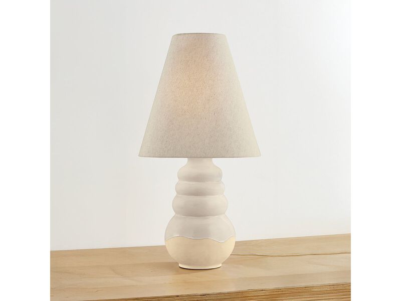 Tybee Table Lamp image number 2