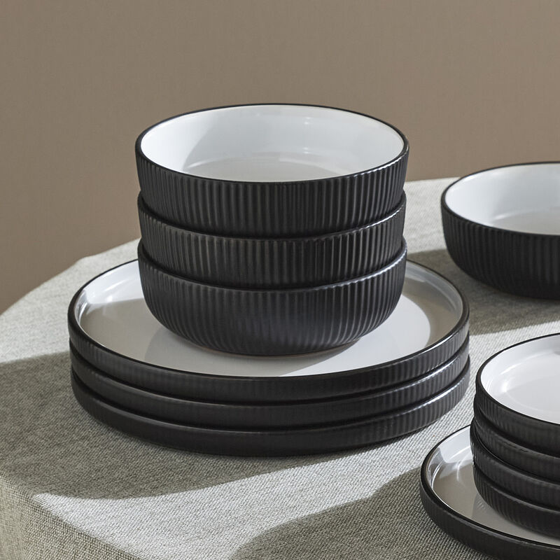 Christian Siriano Laro Stoneware 12 Piece Dinnerware Set
