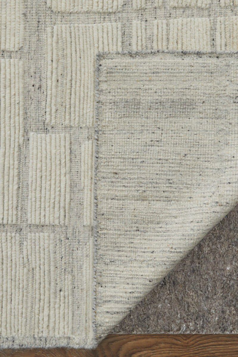 Bluff T6041 Collection by Thom Filicia image number 5