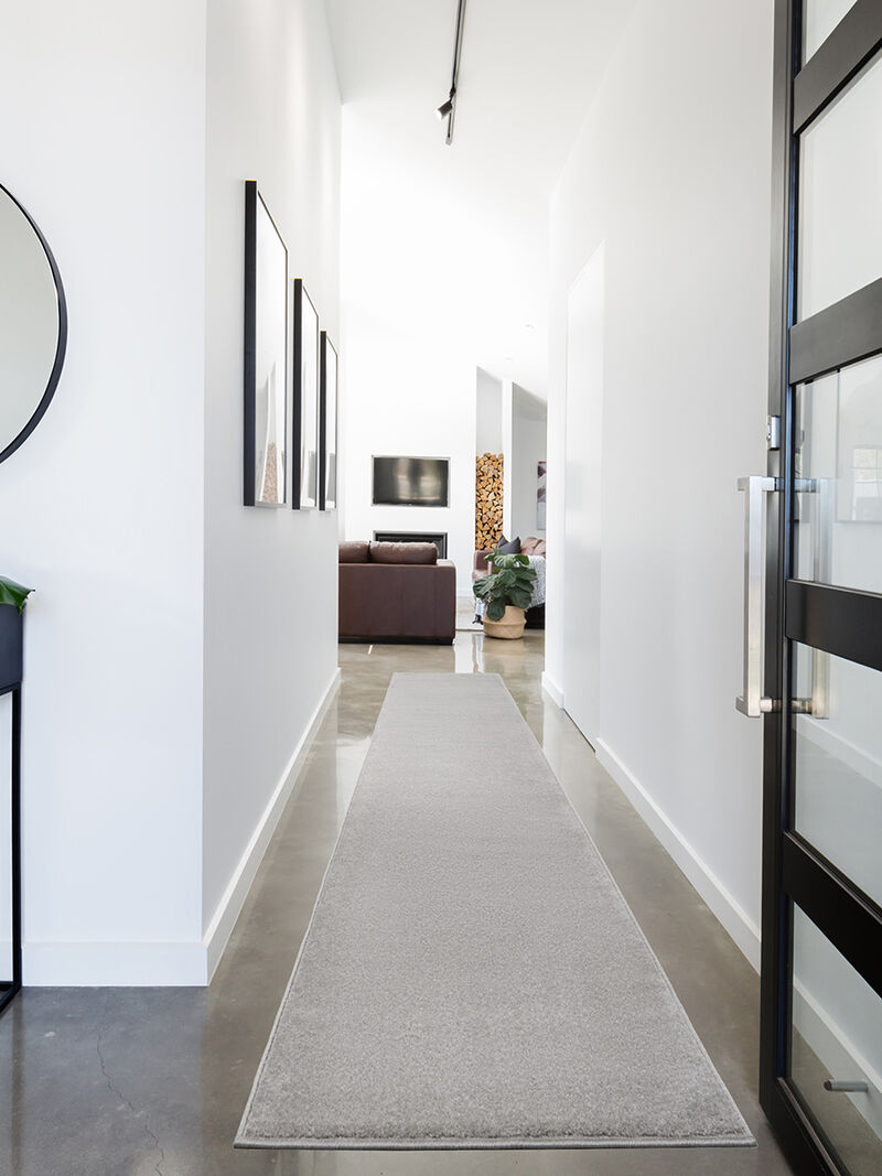 Nourison Essentials NRE01 Silver/Gray 2'2" x 7'6" Rug image number 7