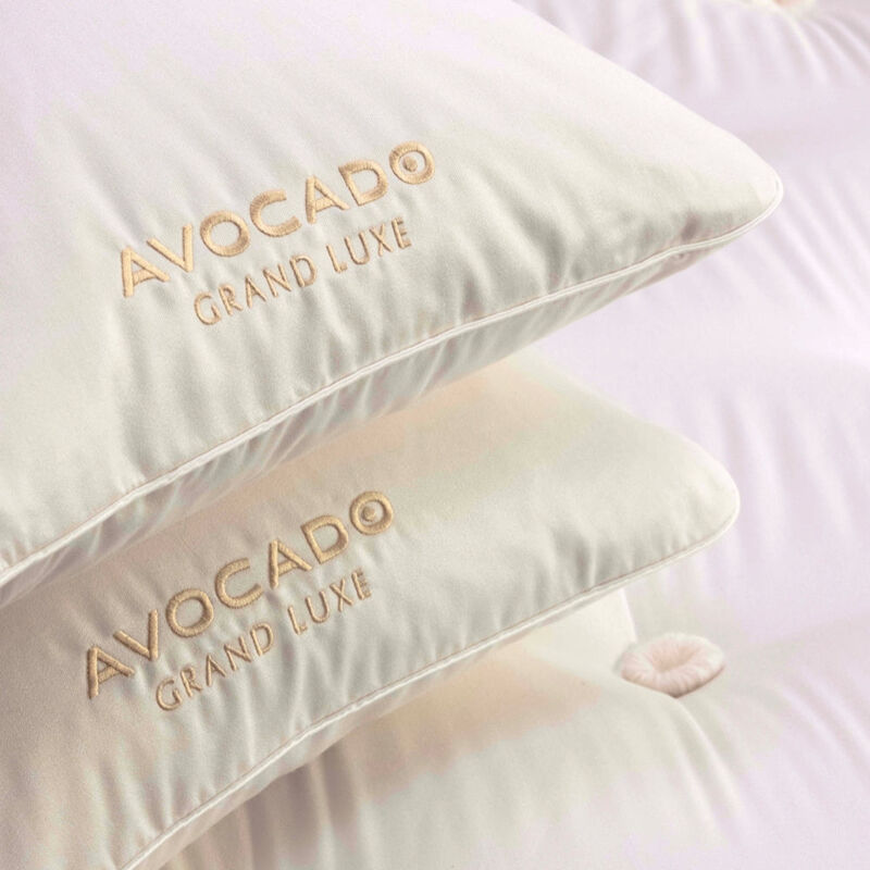 Grand Luxe King Pillow image number 1