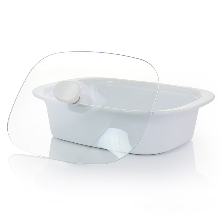 Gibson Elite Gracious Dining 2.7 Quart Stoneware Casserole in White with Glass Lid