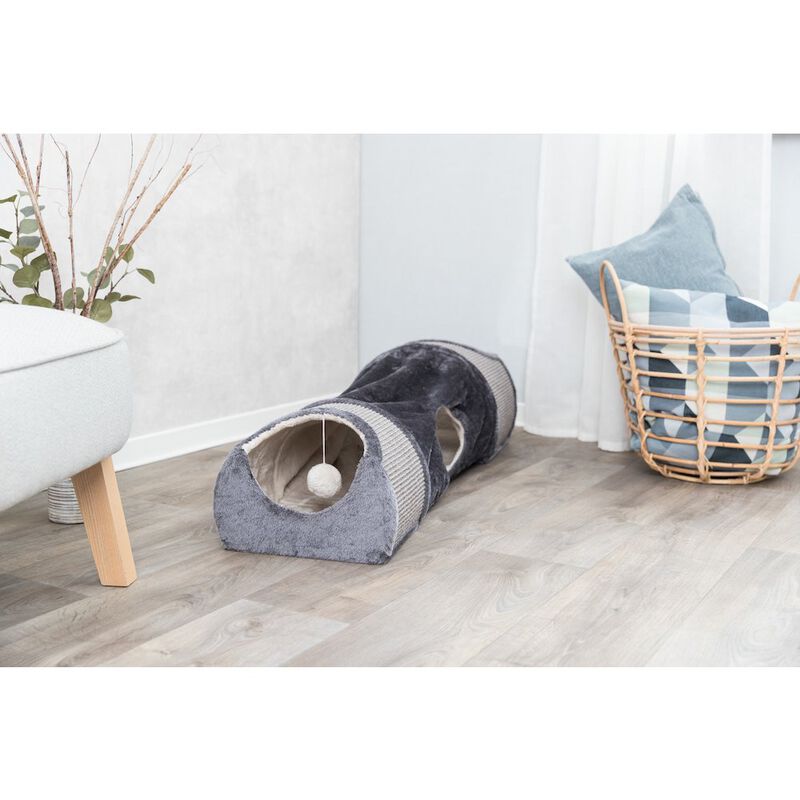 TRIXIE Sisal & Plush 1-Level Cat Condos with Scratching Surface, Tunnel & Cat Toy image number 2