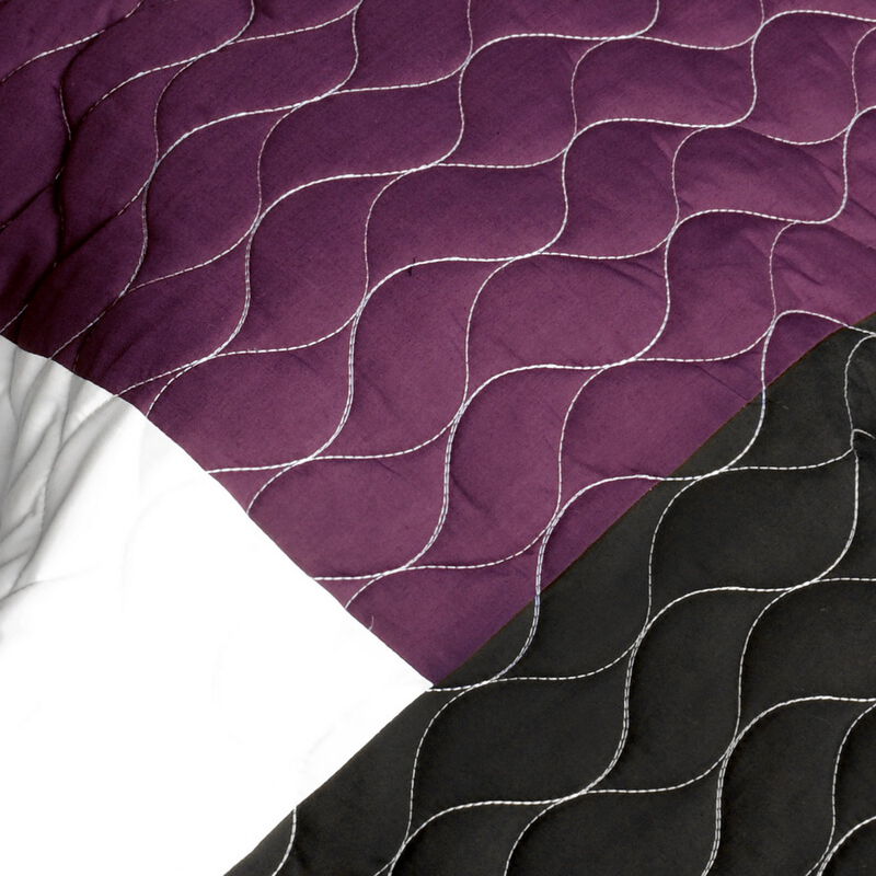 3 Piece Vermicelli Quilted Patchwork Quilt Set in Sideman Design-Purple image number 4