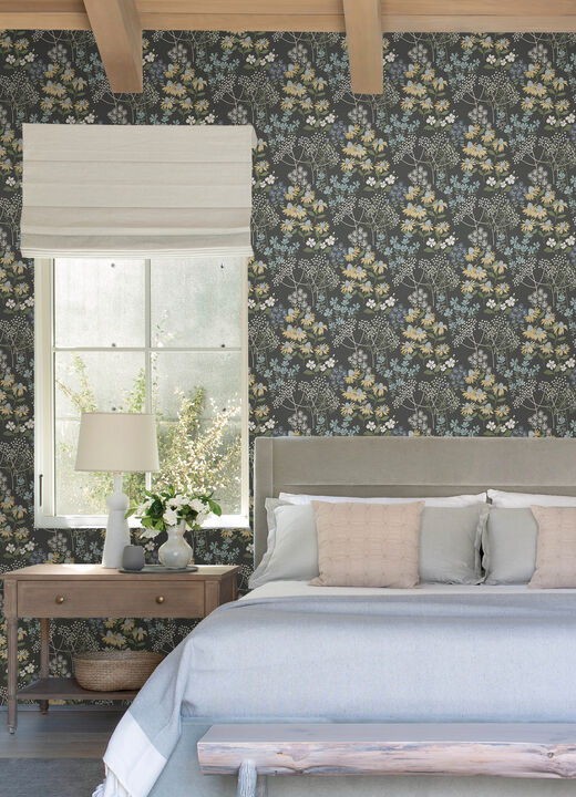 Cultivate Grey Springtime Blooms Wallpaper