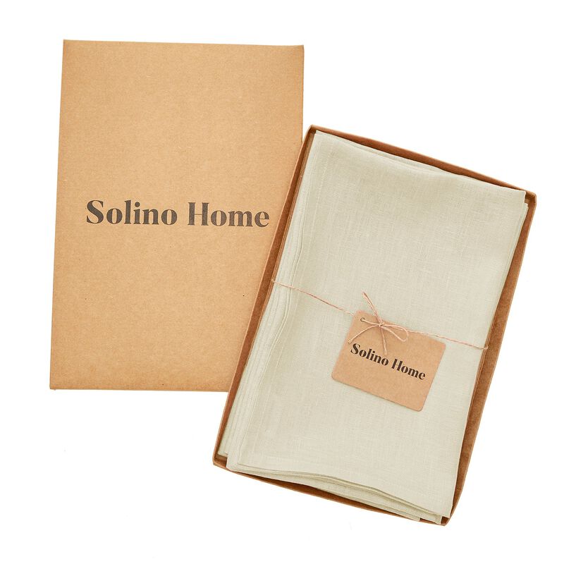 Solino Home Fete 100% Linen Dinner Napkins &ndash; Set of 4, 20 x 20 in, Machine Washable, Holiday and Everyday Dining