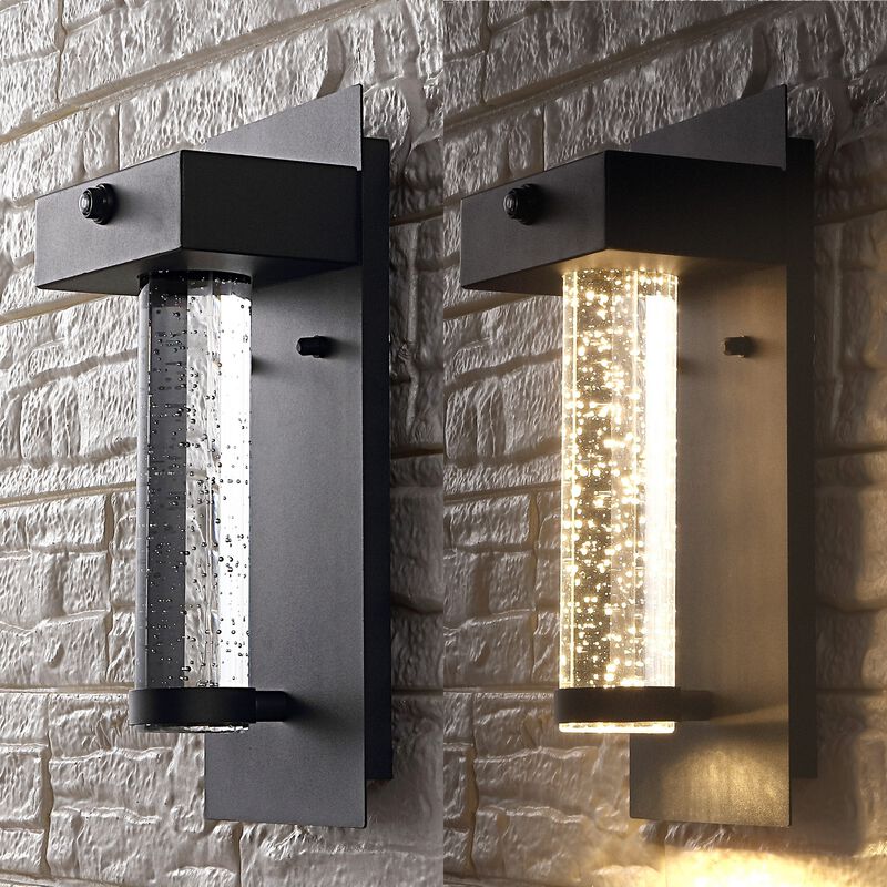 Horizone 1-Light Minimalist Industrial Iron/Seeded Glass with Dusk-to-Dawn Sensor Integrated LED Outdoor Sconce