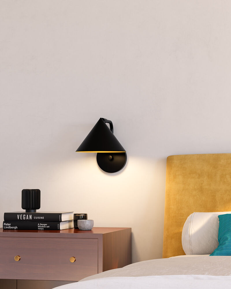 Remy 7-in 1 Light Damp-Rated Wall/Vanity Light image number 2