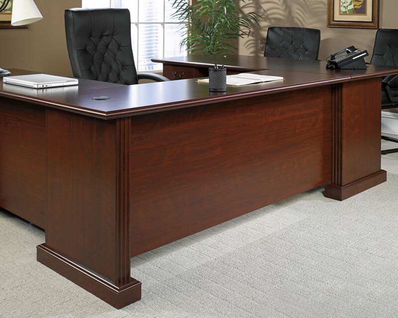 Heritage Hill 72 U-Shaped