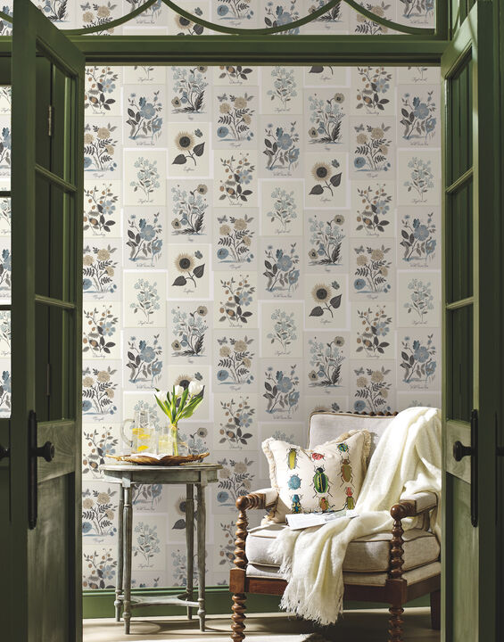 Botanical Prints Beige & Black Wallpaper