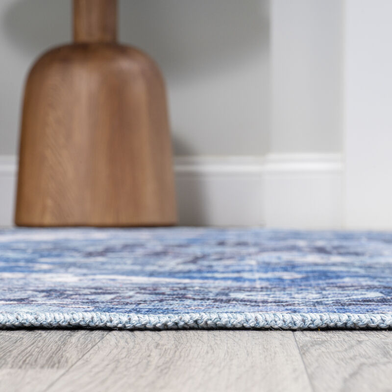 Maris Ornate Medallion Machine-Washable Area Rug