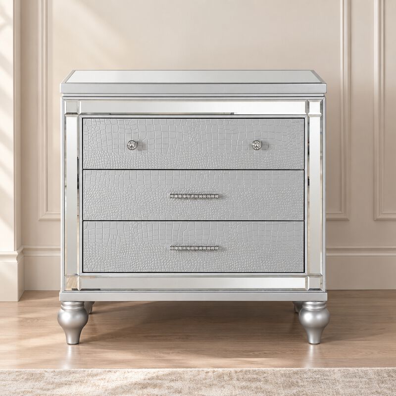 Brenessiq 3-Drawer Nightstand image number 1