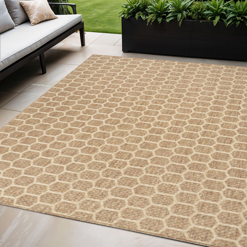 HomeRoots 5' X 7' Natural And Beige Geometric Indoor Outdoor Area Rug image number 1