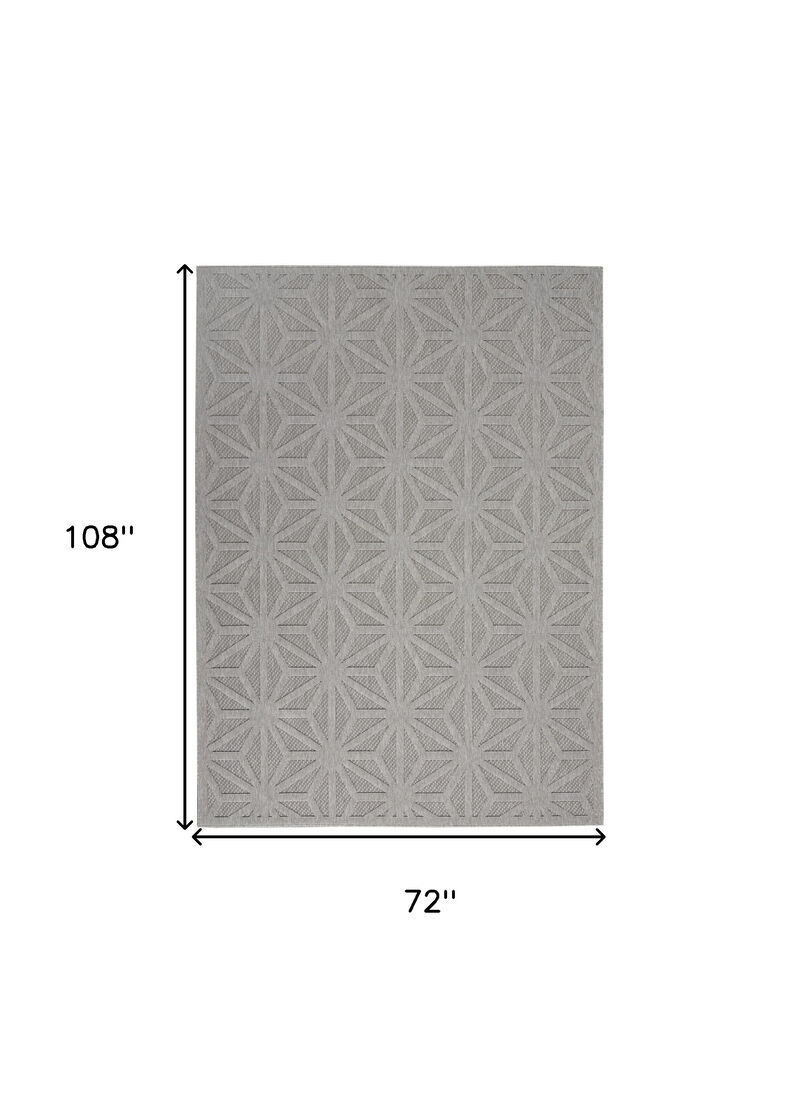 HomeRoots Geometric Indoor Outdoor Area Rug image number 6