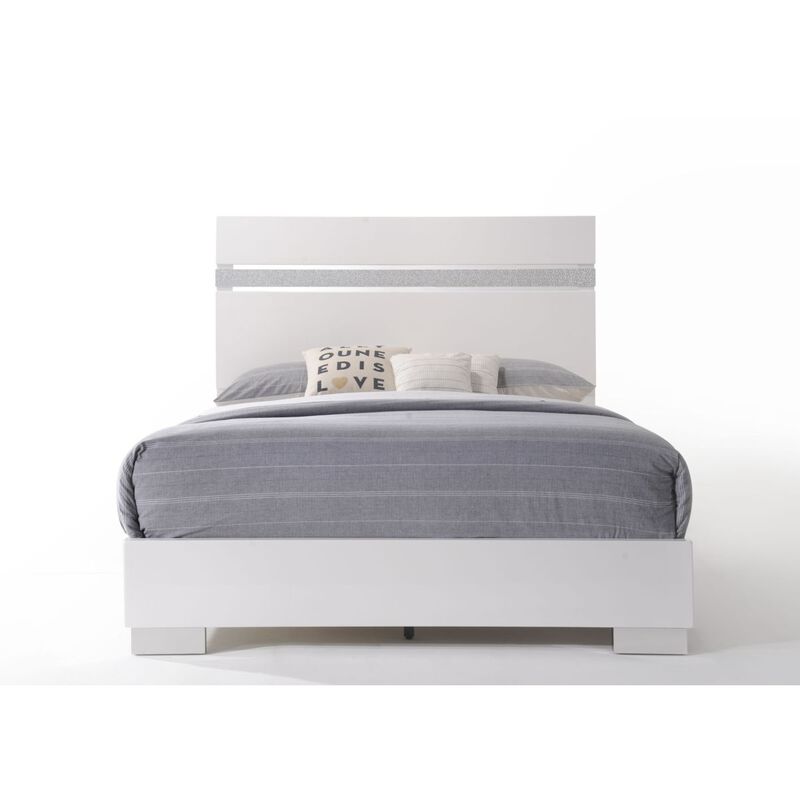 Naima II Queen Bed in White High Gloss