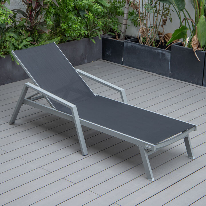 LeisureMod Marlin Poolside Outdoor Patio Lawn and Garden Modern Powder Coated Aluminum Frame Suntan Sling Chaise Lounge Chair with Armrests