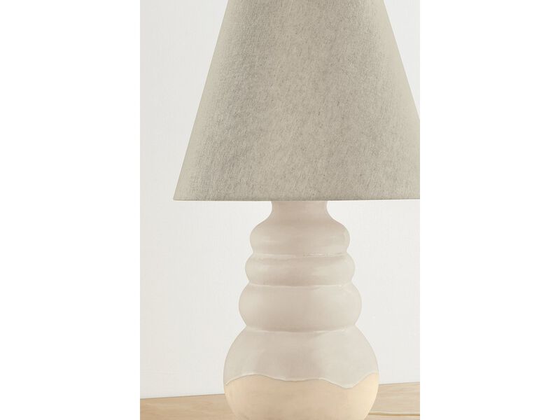 Tybee Table Lamp image number 3