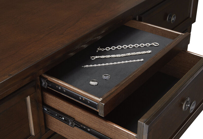 Porter Dresser image number 2