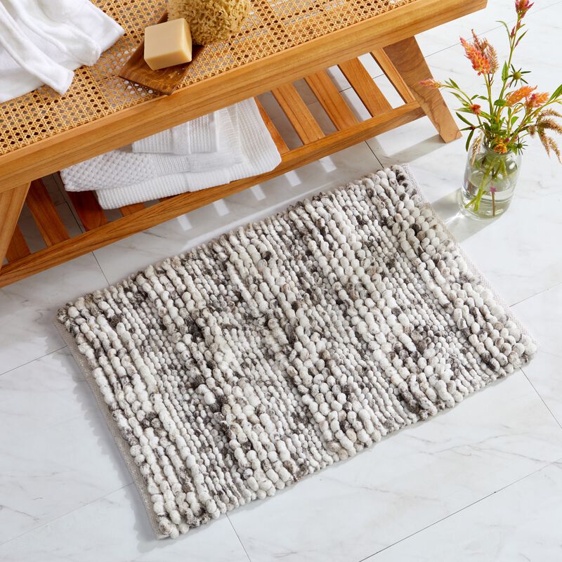 Market & Place Microfiber Textured Plush Bath Rug