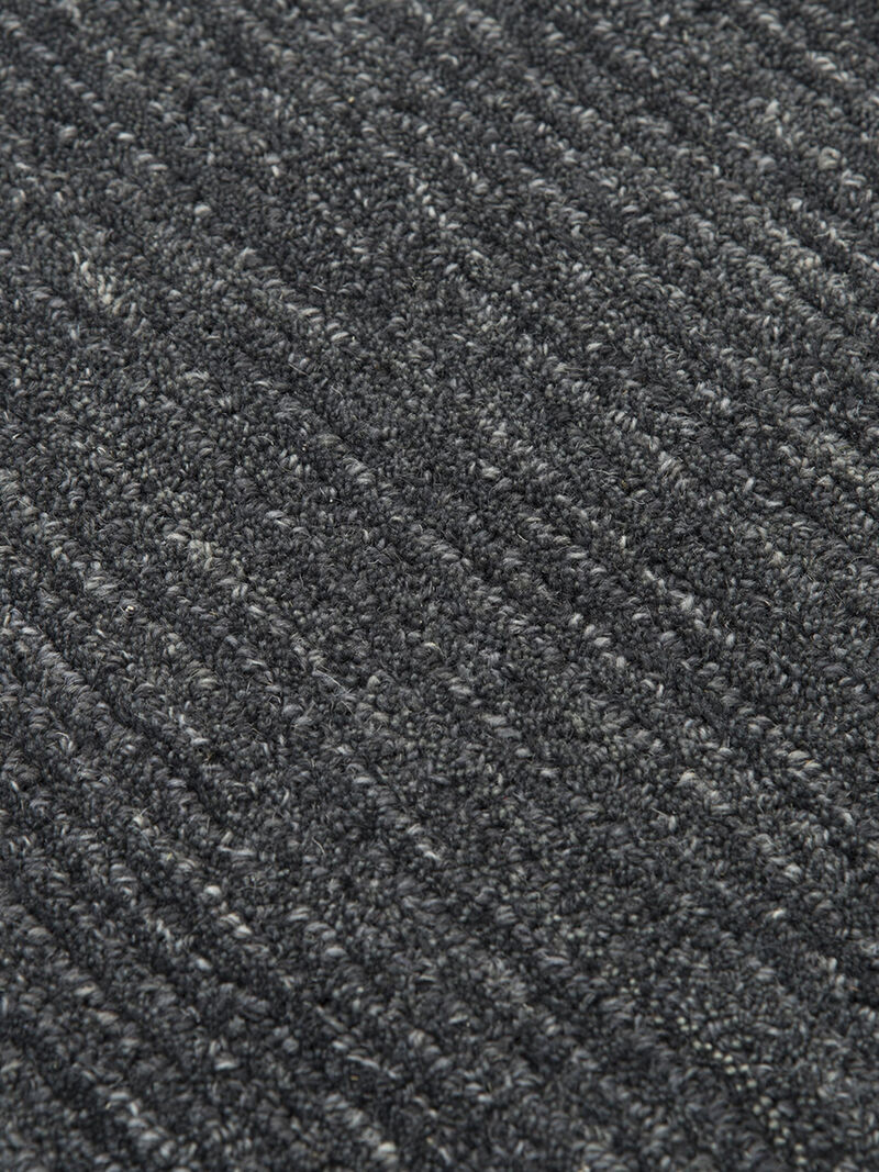 Fifth Avenue FA152B 5' x 8' Rug image number 5
