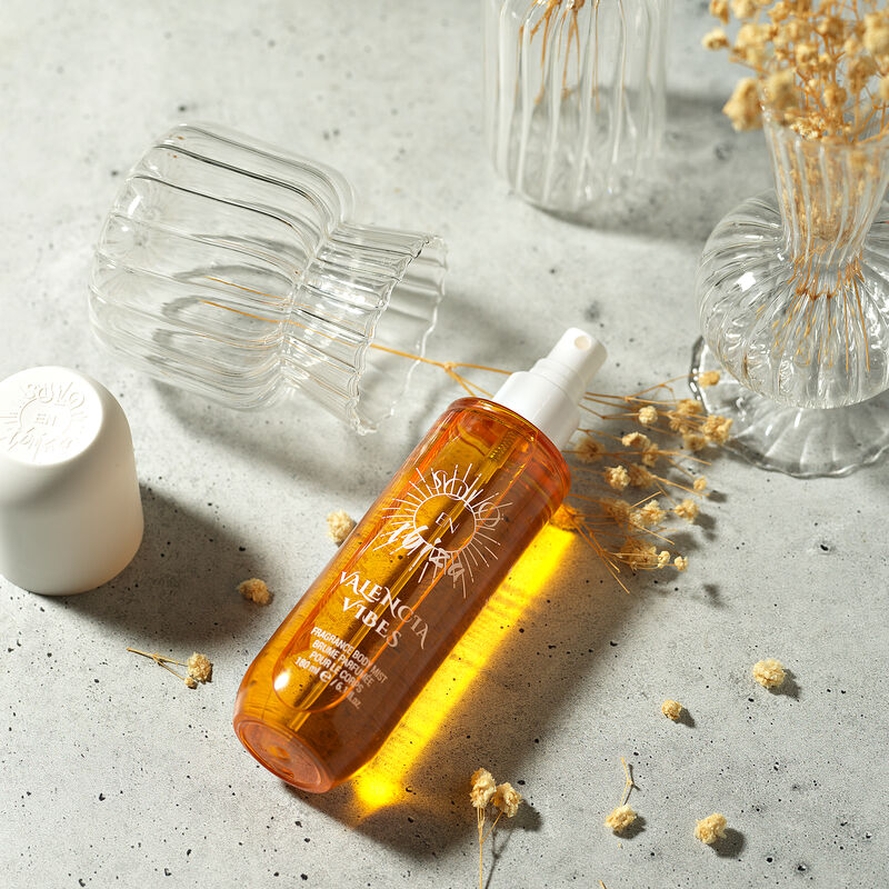 2-Pc. Solo En Ibiza Valencia Vibes Travel Gift Set image number 3