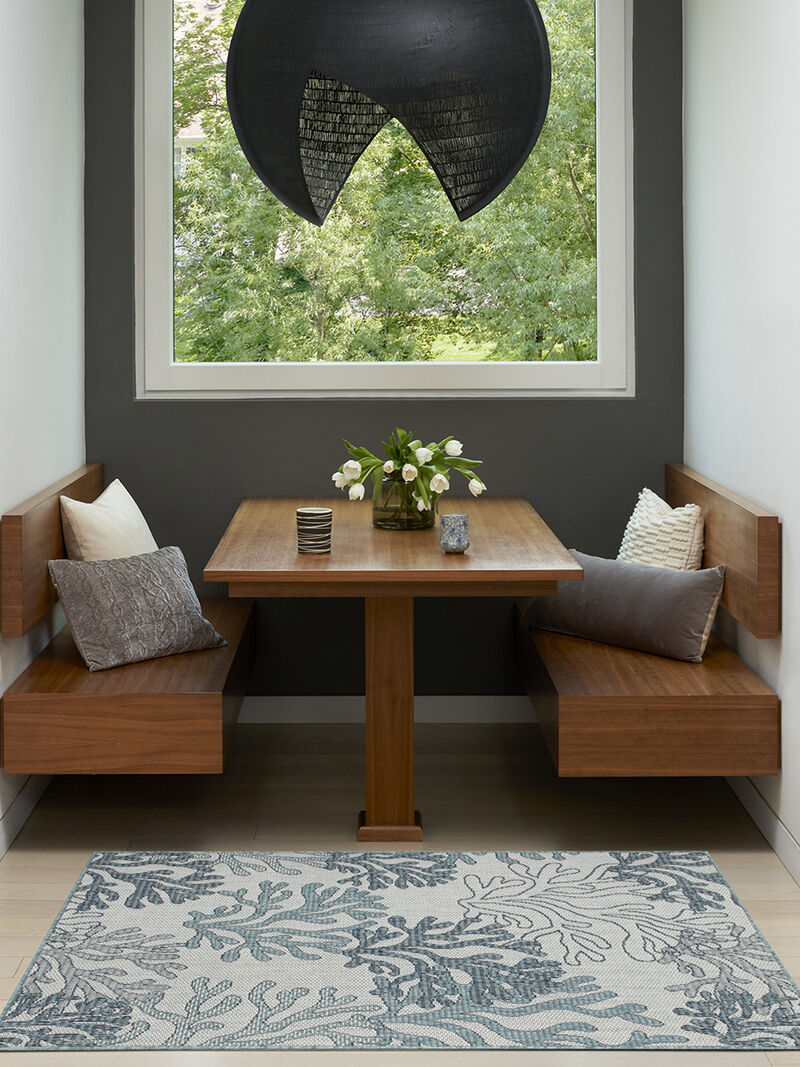 Garden Oasis GOA05 Blue 3' x 5' Rug