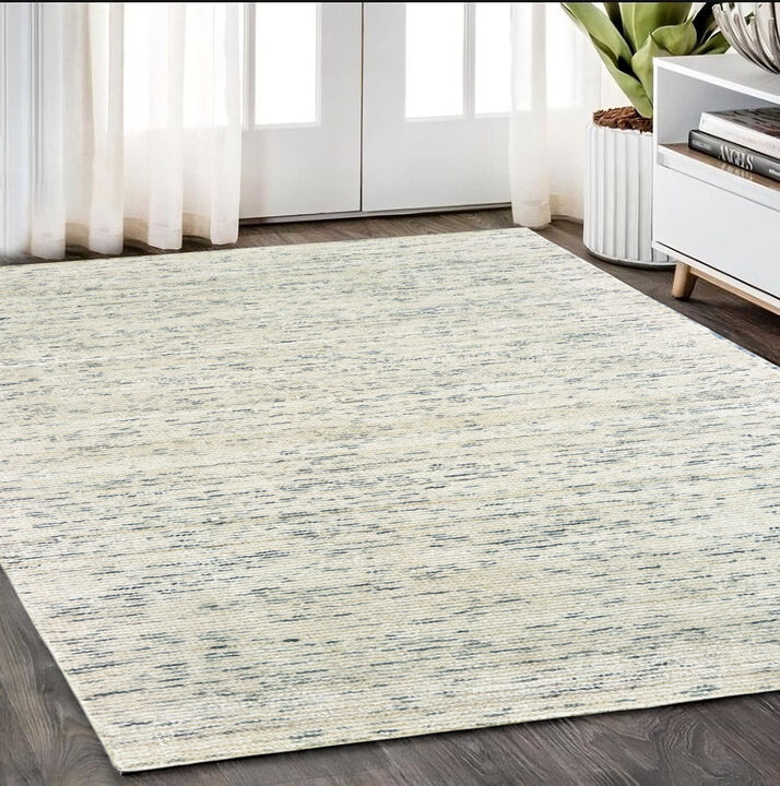 HomeRoots Hand Tufted Runner Rug