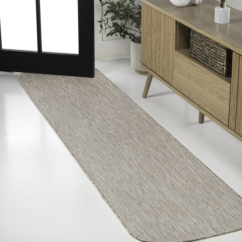 Miles Modern Minimalist Radius Corner Solid Indoor/Outdoor Shaped Area Rug